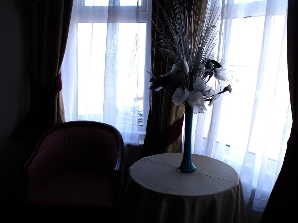 The Derby Hotel Blackpool Phòng bức ảnh